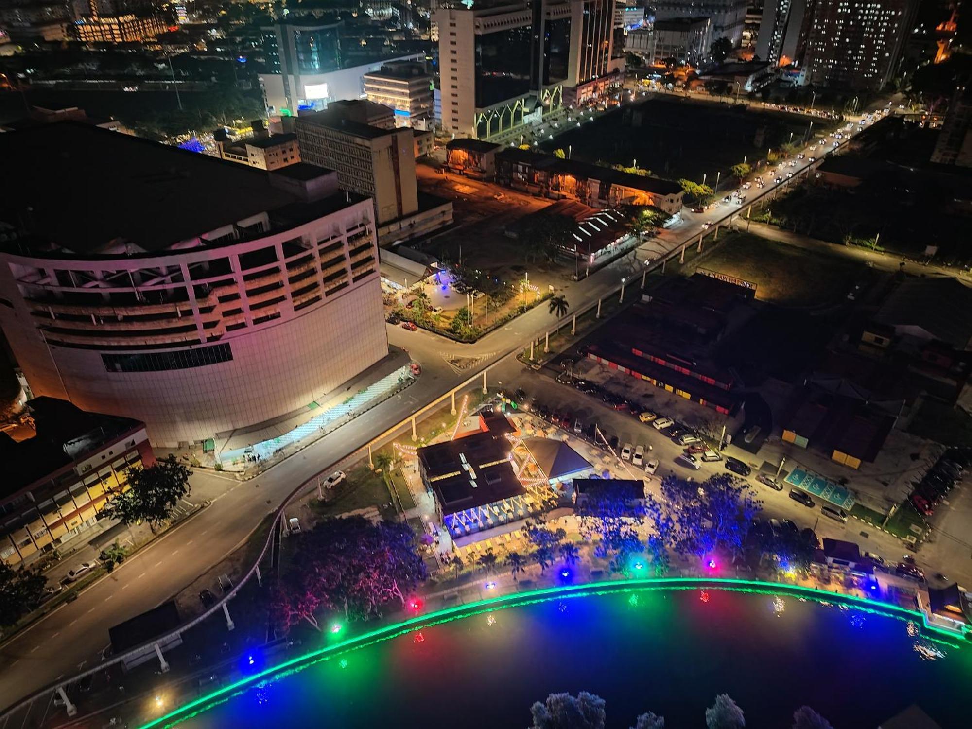 The Shore Residence Melaka Bagian luar foto