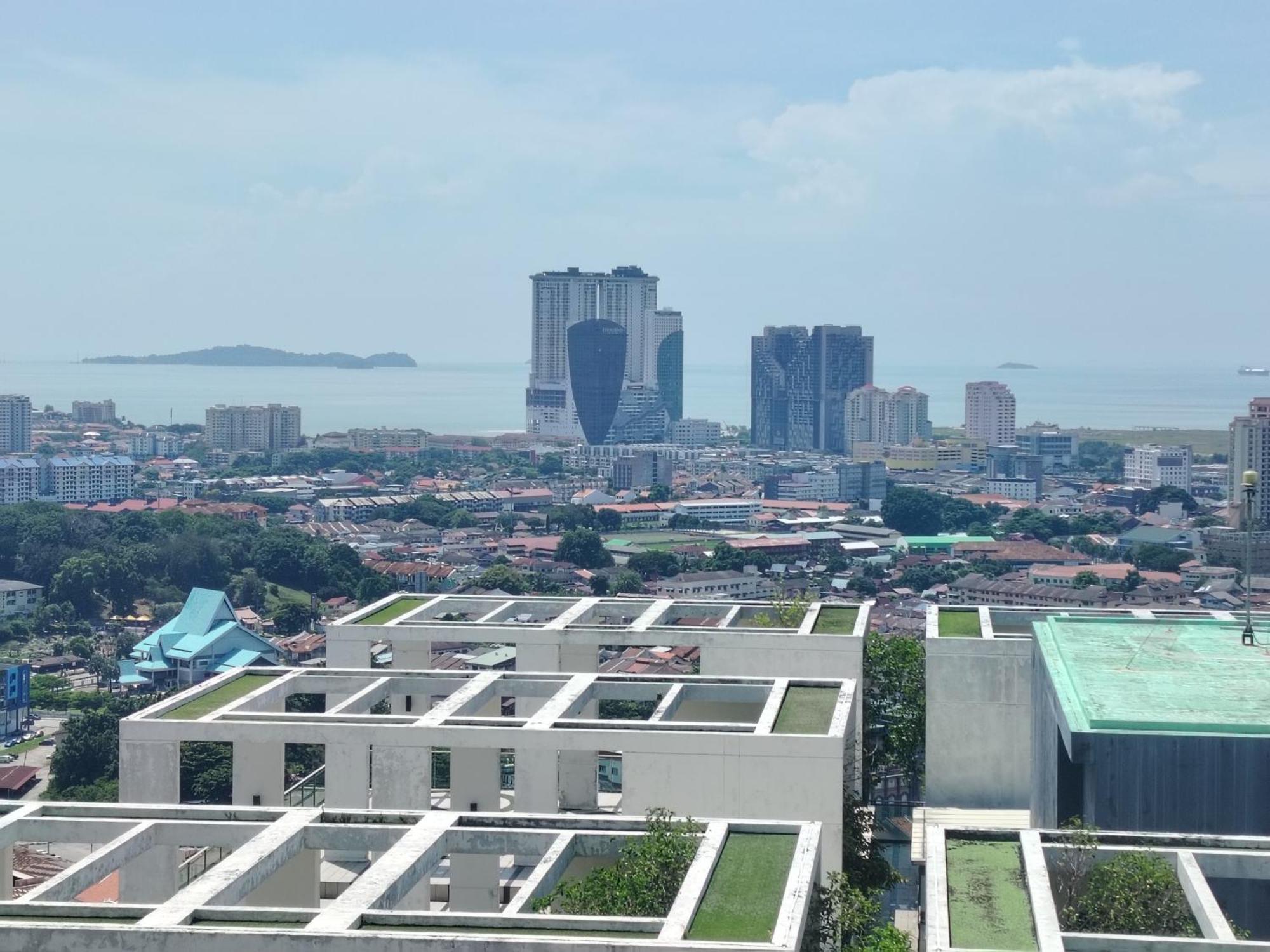 The Shore Residence Melaka Bagian luar foto